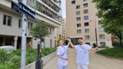 Nenad Kostić, Lehrgangsleiter der Pflegeschule der ÖJAB, und seine Stellvertreterin Barbara Schawarz am Hermi Hirsch-Weg 4/5 in Wien Meidling.