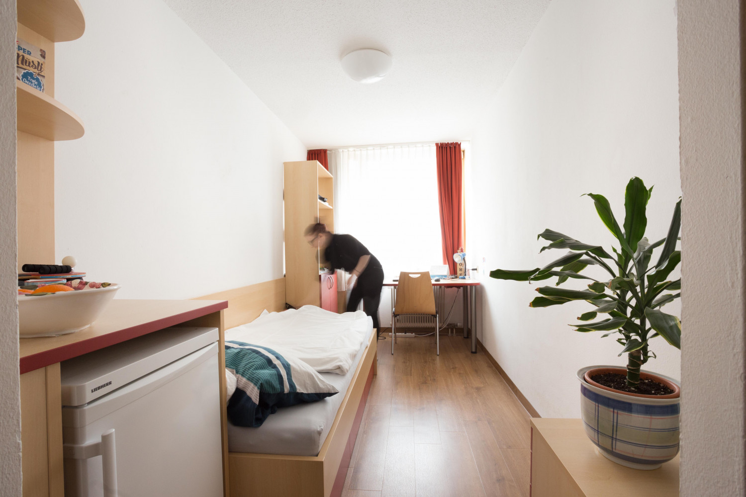 Studentenwohnungen und Unterknfte fr Erasmus-Studenten in Salzburg, sterreich. Nicely Furnished Single Room with Shower/WC in SALZBURG. Wohnungen und Unterknfte fr Studenten Salzburg