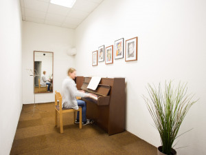 Music practicing room at the ÖJAB-Haus Steiermark.