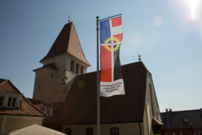 Außenaufnahme Christkönigskirche Hochleiten
