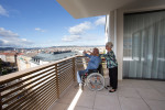 Das ÖJAB-Pflegewohnhaus Neumargareten bietet weite Terrassen mit Blick über Wien. 