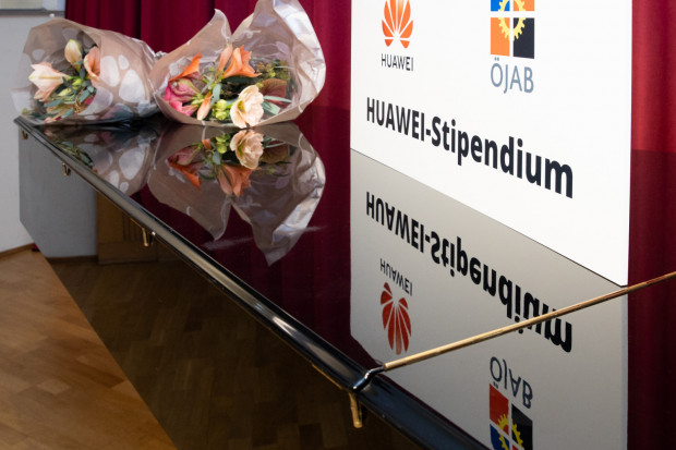 Tafel "Huawei-Stipendium"