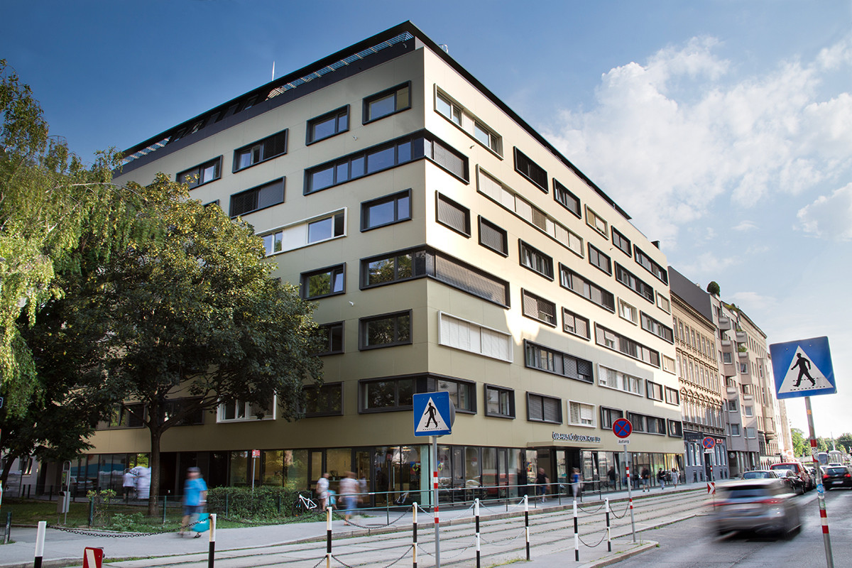 Student dorm ÖJAB-Haus Niederösterreich 1 in Vienna.