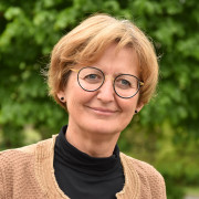 Mitabreiterin BewohnerInnenservice Christiane Sasdi.