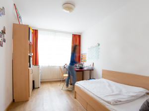 Single room of the ÖJAB-Haus Burgenland 3.