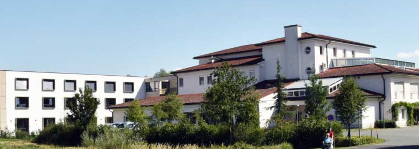 Außenaufnahme des ÖJAB-Hauses St. Franziskus