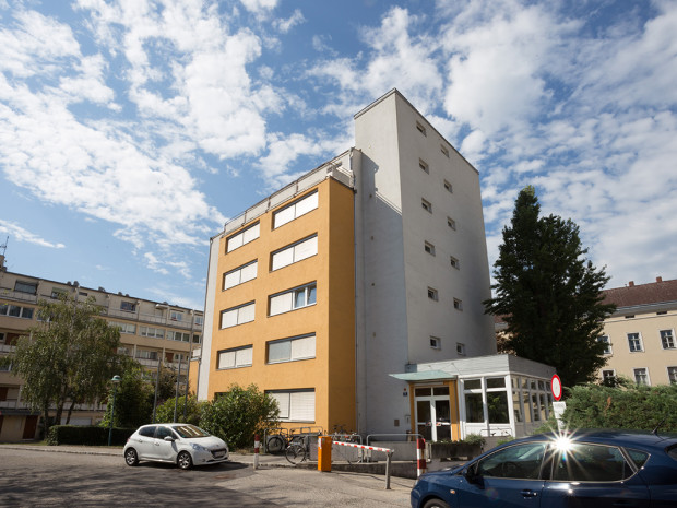 Outdoor view of the ÖJAB-Europazentrums Krems.