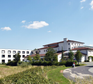 Außenaufnahme des ÖJAB-Hauses St.Franziskus in Güssing