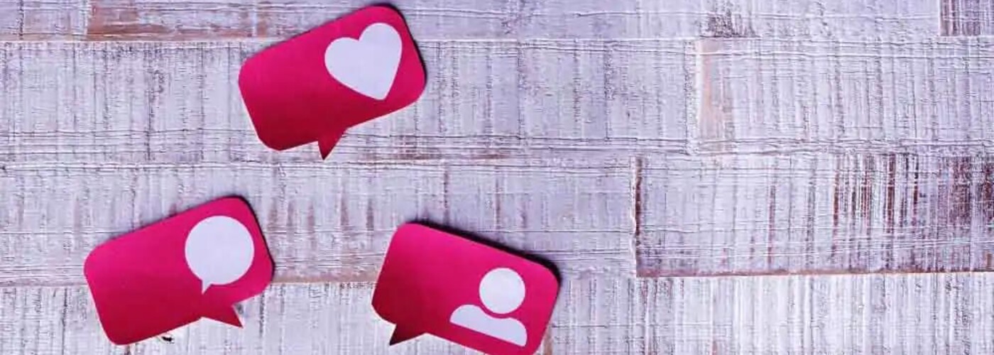 Symbolbild Social Media-Herzen