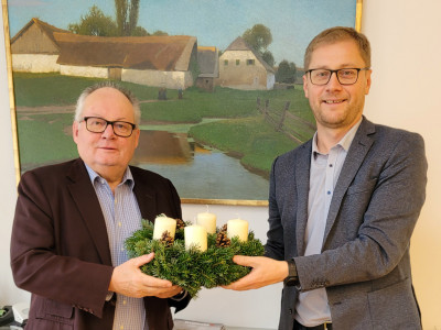 Christian Konrad, ÖJAB-Ehrenmitglied (rechts) und Harald Pöckl, Stv. Geschäftsführer der ÖJAB (links).