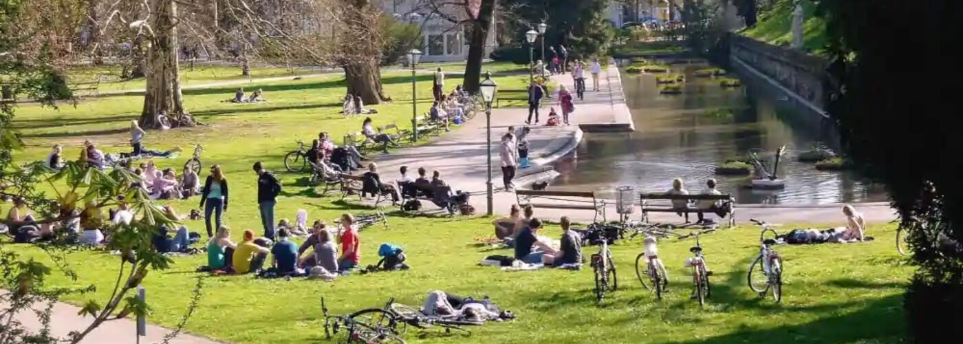 Teich am Parkring im Stadtpark Graz ( Ententeich )