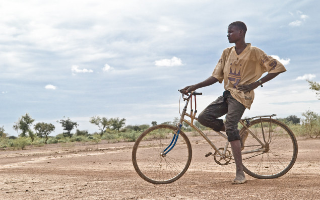 Näherinnen im Kurs des Projekts "Ein Mädchen - ein Beruf" in Burkina Faso.