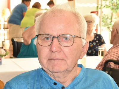 Walter Jost (69)