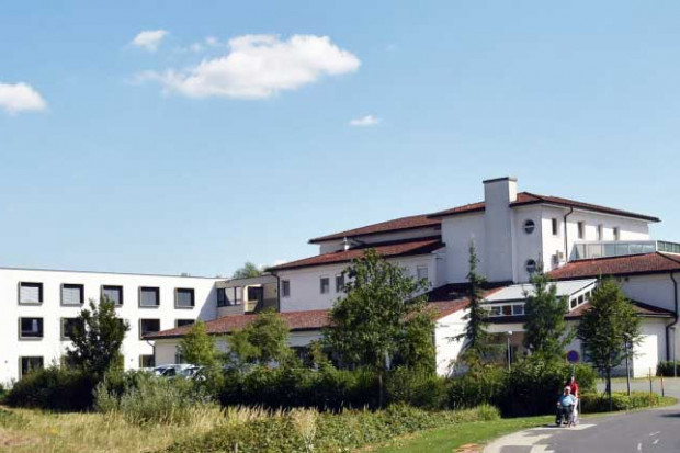 Außenaufnahme ÖJAB-Haus St. Franziskus in Güssing.