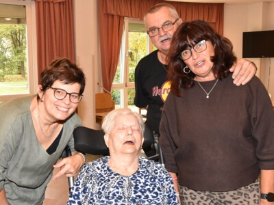Maria Glavanich (85) mit ihren Lieben