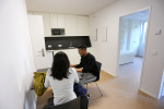 Preiswert wohnt man in Einbettzimmern "Single Economy+", die sich Bad, WC und Küche in Wohneinheiten mit ein oder zwei weiteren Einbettzimmern teilen.
