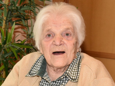 Theresia Weisz (92).