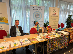 Mehrere Organisationen waren mit Ständen vertreten, so auch die ÖJAB, der Verein ARBA, der Kulturverein Afrieurotext...