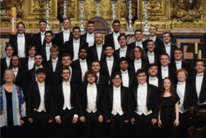 Der Chor des Pennsylvania State University Glee Club.