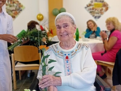Erika Pelzmann (84)