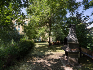 Garten des ÖJAB-Hauses Eisenstadt.